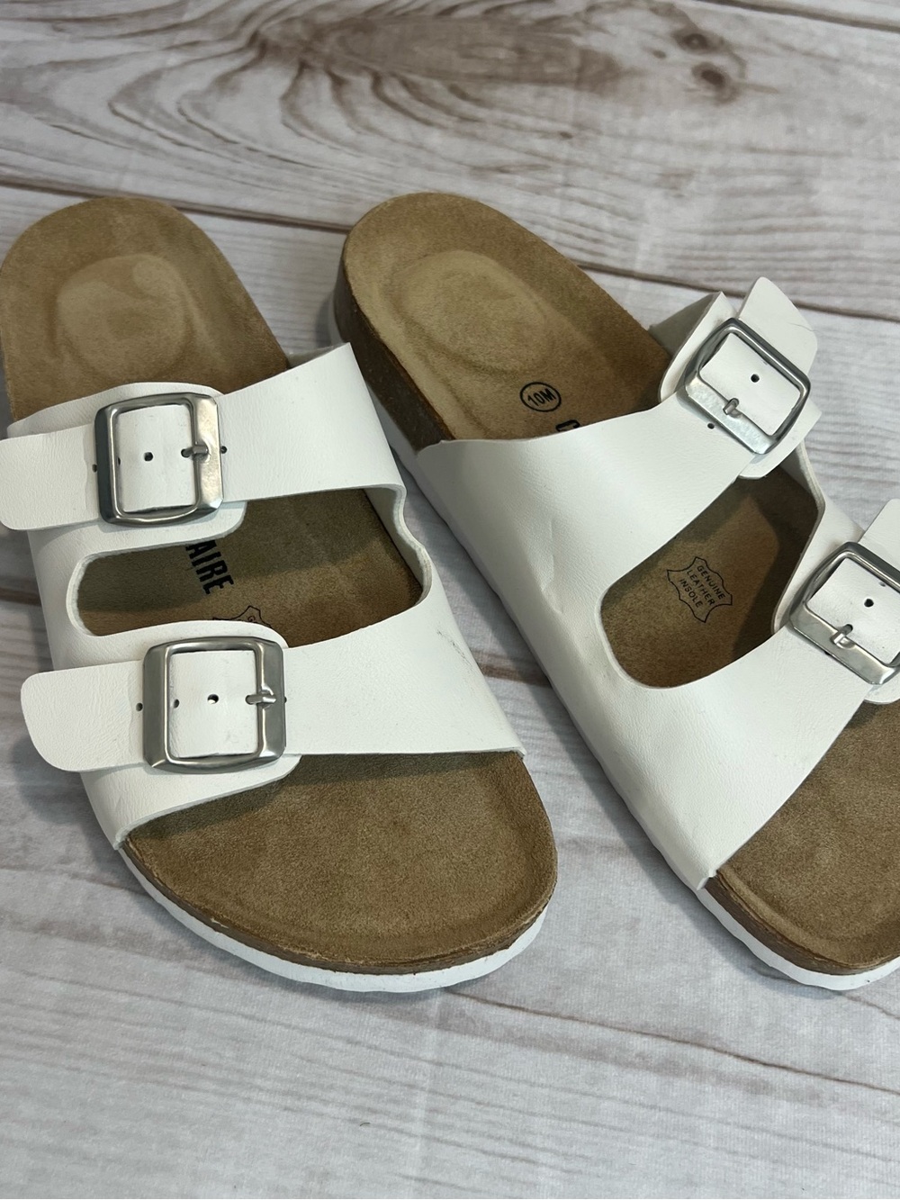 Cushionaire White Double-Buckle Women’s Slide Sandals 10